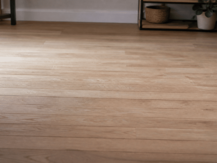 Quel est le prix d&rsquo;un parquet massif posé selon l&rsquo;essence et la pose ?